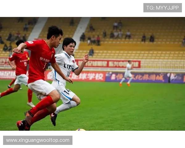 广州足球队的控制革新探索与未来发展路径分析