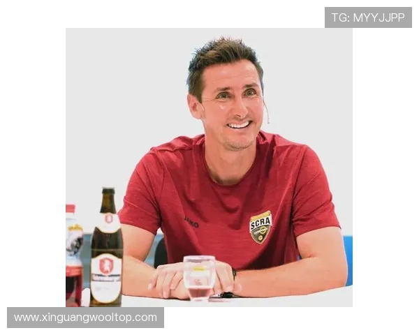 欧洲足球明星的魅力与成就探讨及其对足球发展的影响